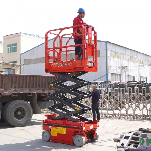 CFPT0508DC – Self-propelled Scissor Lifts