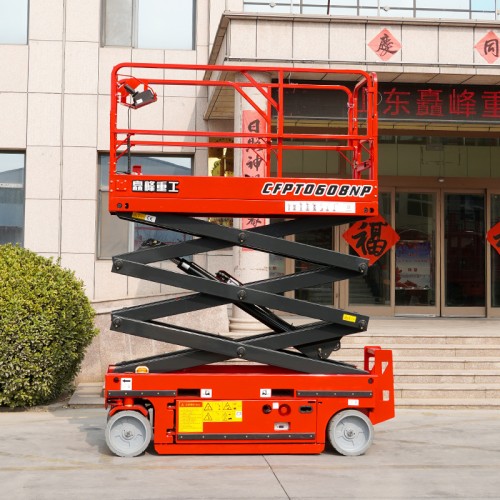 CFPT0608NP – Self-propelled Scissor Lifts